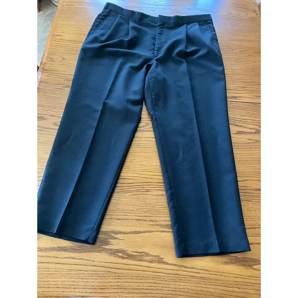 Men's 44 x 30 pleated black dress pants